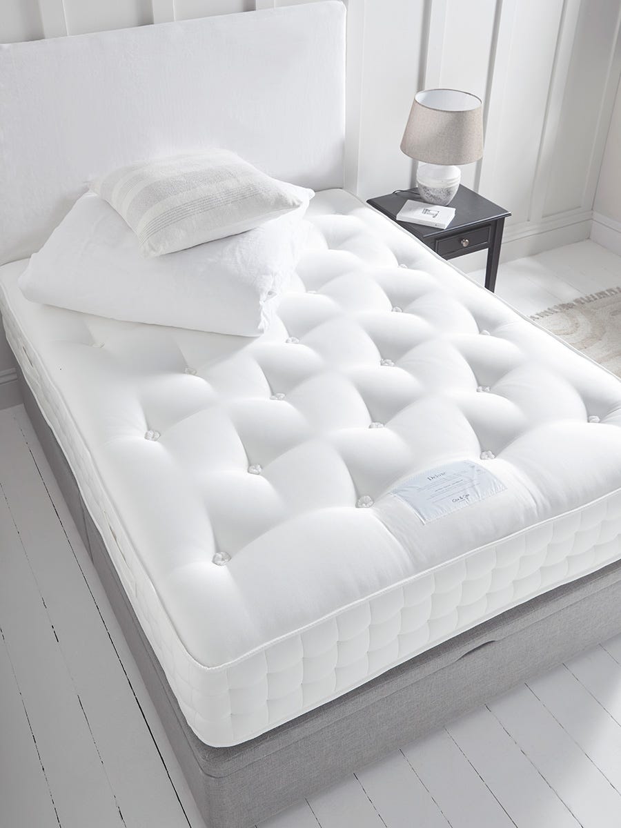 Deluxe 3000 Pocket Mattress - Super King Size