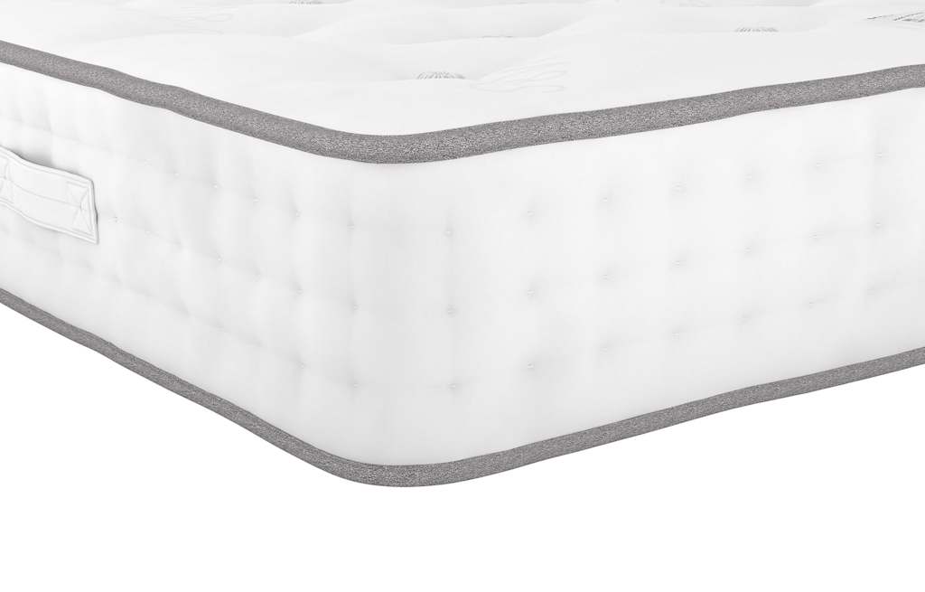 M&S 2500 British Wool Pocket Spring Medium Mattress White