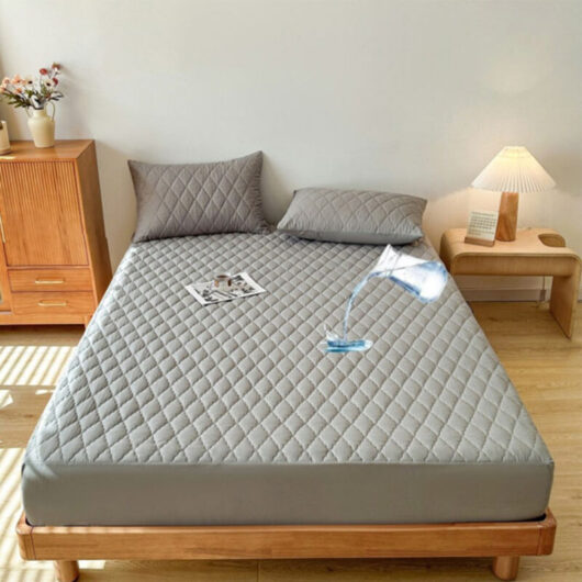 Mattress Cover 200x220 cm - Waterproof - Mattress Protector for Babies (Changing Pad) & Adults - Easy to Wash