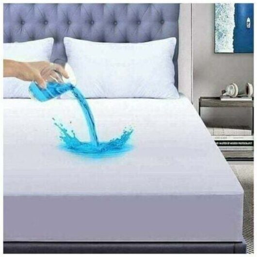 Waterproof Bamboo Mattress Protector 200x220 cm, Soft Hypoallergenic Mattress Protector 200x220cm, Anti-mite and Bacteria, Breathable, Stretchable