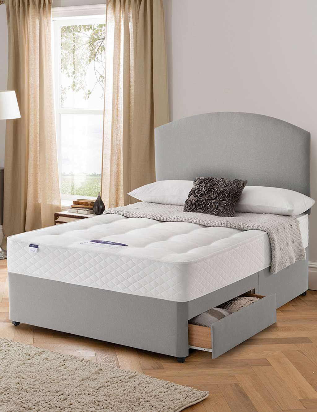 Silentnight Comfort Miracoil Extra Firm Mattress White