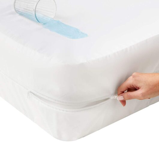 Silentnight Complete Encasement Mattress Protector White