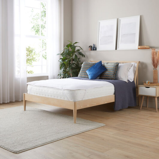 Slumberdown Wonderful Wool Mattress Topper, Super King